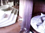 情趣酒店水滴摄像头偷拍胖哥带着有浓密黑森林的情人开房