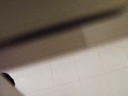 大型活动现场后台厕拍 美女们有说有笑的都很开心啊