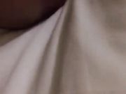 样子清纯还有一点女人声音的的人妖被大屌直男插到自己射出来