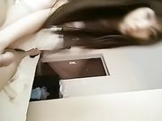 娃娃脸的人妖天妃口交小眼镜插了没几下就射了果然是快男