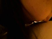 操哥们的漂亮骚女友平时叫她小嫂子现在我胯下舔鸡巴