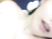 人气美女和粉丝家中啪啪性感的开档丝袜肥臀粉穴看着就硬了