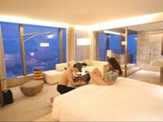 白金版视频豪乳靓模易阳上门商务女被猥琐男舔阴