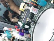 新加坡著名男网红和多名性感美女啪啪自拍视频外泄.