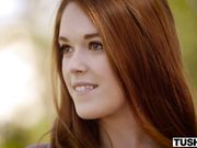 美女精致肉肉吞吐技术真不错洞洞双插看的性奋硬啊