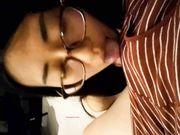 外表文静内心狂野的性感留学美女回国后约网友一起3P