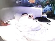 和漂亮好身材的妹子开房 干完后吃点好的补补