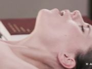 办公室里有这样的极品大长腿美女谁也不能认真工作鸡鸡硬了想狠狠插