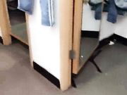 性感混血网红和大屌猛男假装买衣服躲进商场试衣间啪啪啪