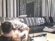 轨美少妇骚妻淫叫声堪比女优销魂的表情好久没得到满足了