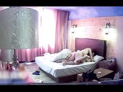 大奶闺蜜开房偷情啪啪内射