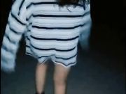 直播男带着胸大性感的美女体验刺激在别人家走廊里扒光各种抽插