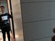 老哥找小姐快餐式TP啪啪 撸硬开干没几下就射了