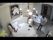 我不能来见你,一见你就干这事.换上性感情趣装操