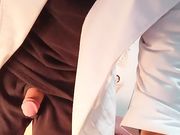 被男技师搞得性欲来潮拿起男的鸡巴就舔