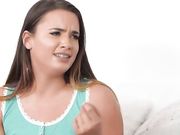 小骚货瞒着闺蜜半夜去闺蜜男友床上给他操