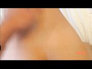 嫩模虫虫与摄影师34分钟自拍动作片