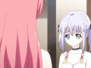 青春活力十足的学院派美少女