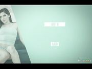 游泳休息区的妹子偷偷自慰被旁边的大叔看到了