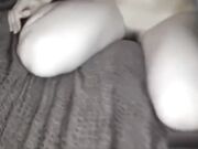 19岁的美裸体白皙大小姐女大学生 下篇