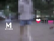 台北街头搭讪直击 素人搭讪现役极品19岁女大学生 各种啪啪操