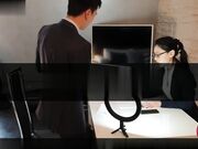 国产AV剧情华裔小森哥趁着公司没人冒充老板上了前来求职的欧洲洋妞