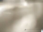 社会小妹就是开放,一约就去开房直奔主题_