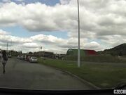 搭讪顺风车白嫩黑丝女神  车震极品女神无套直接插入 激情刺激玩的好爽射一身