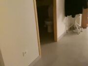 不讲武德，趁我玩游戏突然袭击我的屁眼