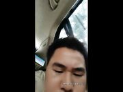 把车停到路边与她车震干的嗷嗷叫“姐你真骚”