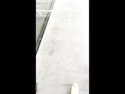 巨乳淫荡的妹子户外直播勾引路边的帅哥直接去公共厕所里面开操