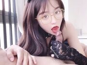 最新红遍全网极品颜值91美少女《不见星空》调教爆裂黑丝狗链女仆