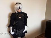 亚洲角色扮演2b Nier Automata并获得面部护理，射精CreampiedAsian Cosplay