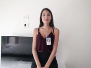 职业裙女监工去装修房间里和工人站着就啪啪